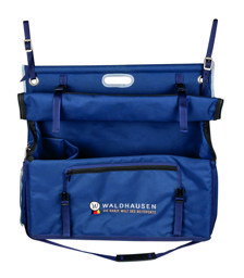 Zeige Details für Boxentasche, Stalltasche Bild von Boxentasche, Stalltasche
