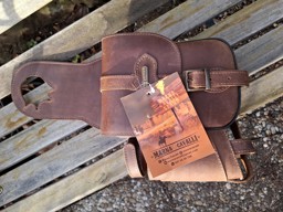 Zeige Details für Westernhornsatteltasche einseitig aus Leder mit Trinkflaschenhalterung Bild von Westernhornsatteltasche einseitig aus Leder mit Trinkflaschenhalterung