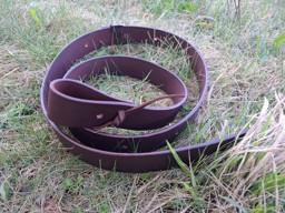 Zeige Details für Tie Strap, Langer Gurtriemen aus Leder, Sattelgurtriemen Bild von Tie Strap, Langer Gurtriemen aus Leder, Sattelgurtriemen