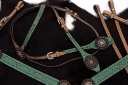 Zeige Details für Westernset: Trense, Zügel und Vorderzeug in grün Bild von Westernset: Trense, Zügel und Vorderzeug in grün