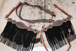 Zeige Details für Westernset: Showtrense, Zügel und Vorderzeug mit Fransen silber Bild von Westernset: Showtrense, Zügel und Vorderzeug mit Fransen silber
